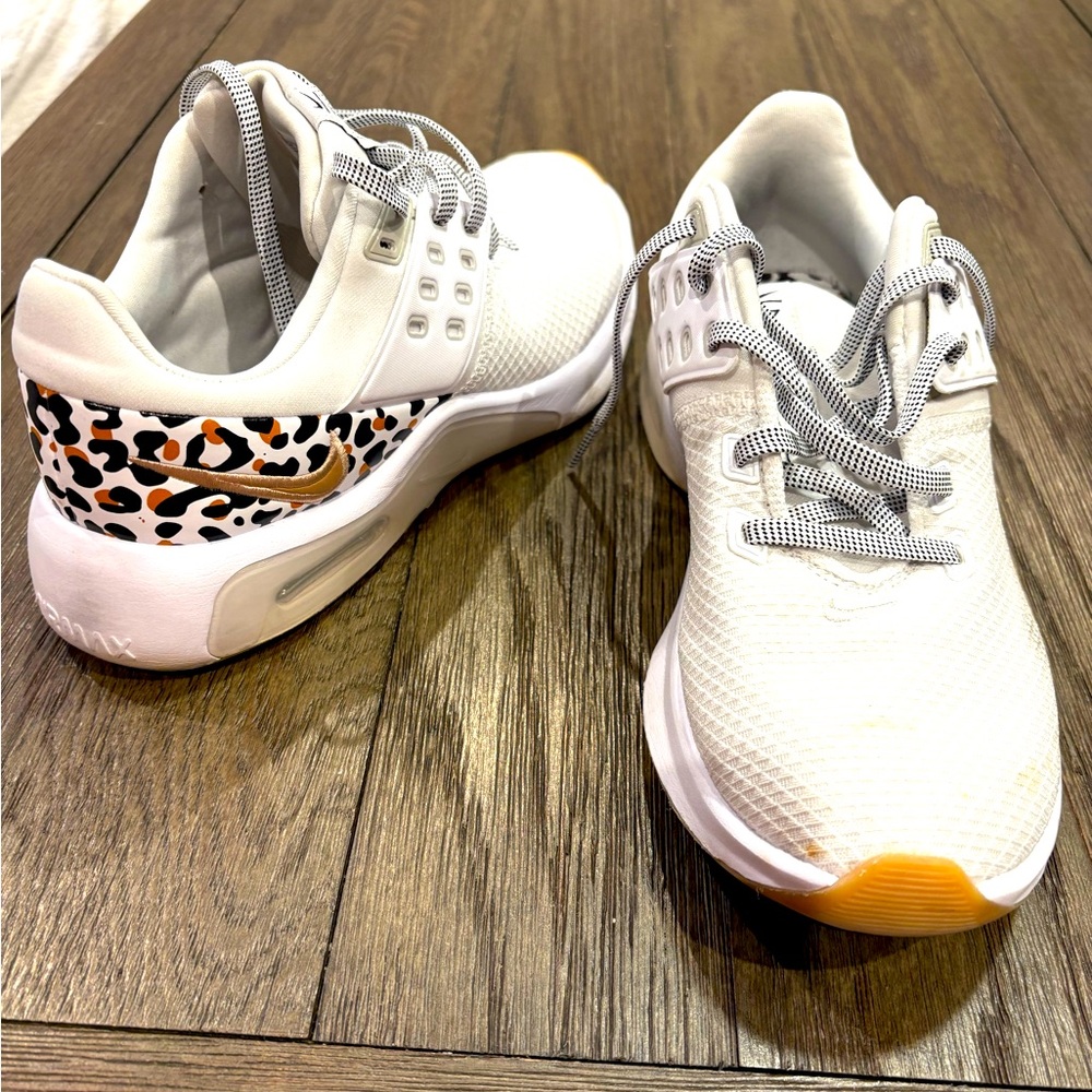 Women’s White & Cheetah Nikes - Size 8